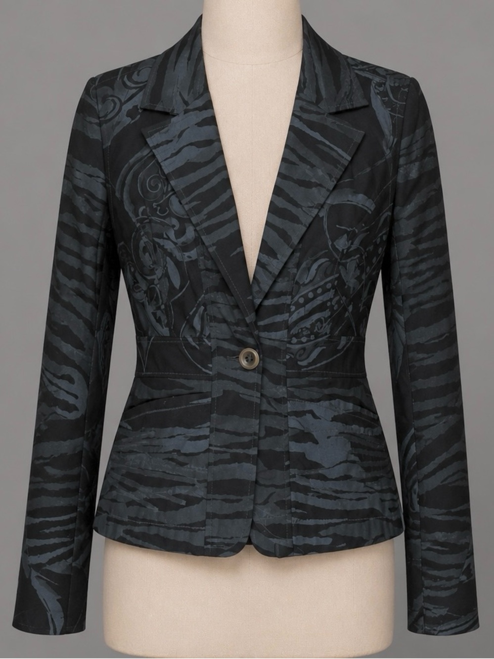 CHICO'S Black & Gray Dressy Jacket Blazer